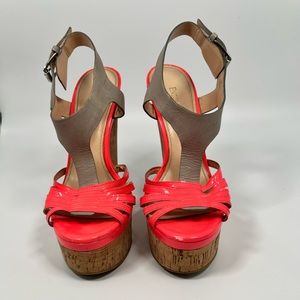 Neon pink and gray Enzo Angiolini platform sandal
